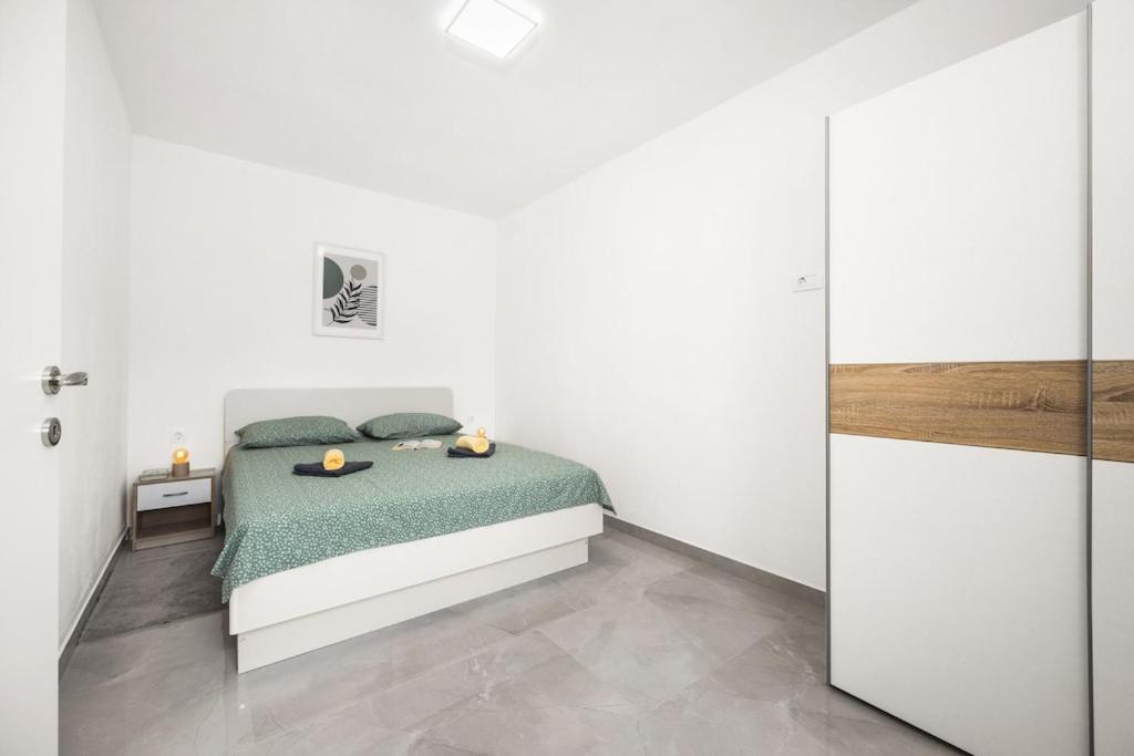 Apartment Olive Garden Near Pula 3 Km From Center And Only 4 Km From The Beach For 4 Persons Exterior photo